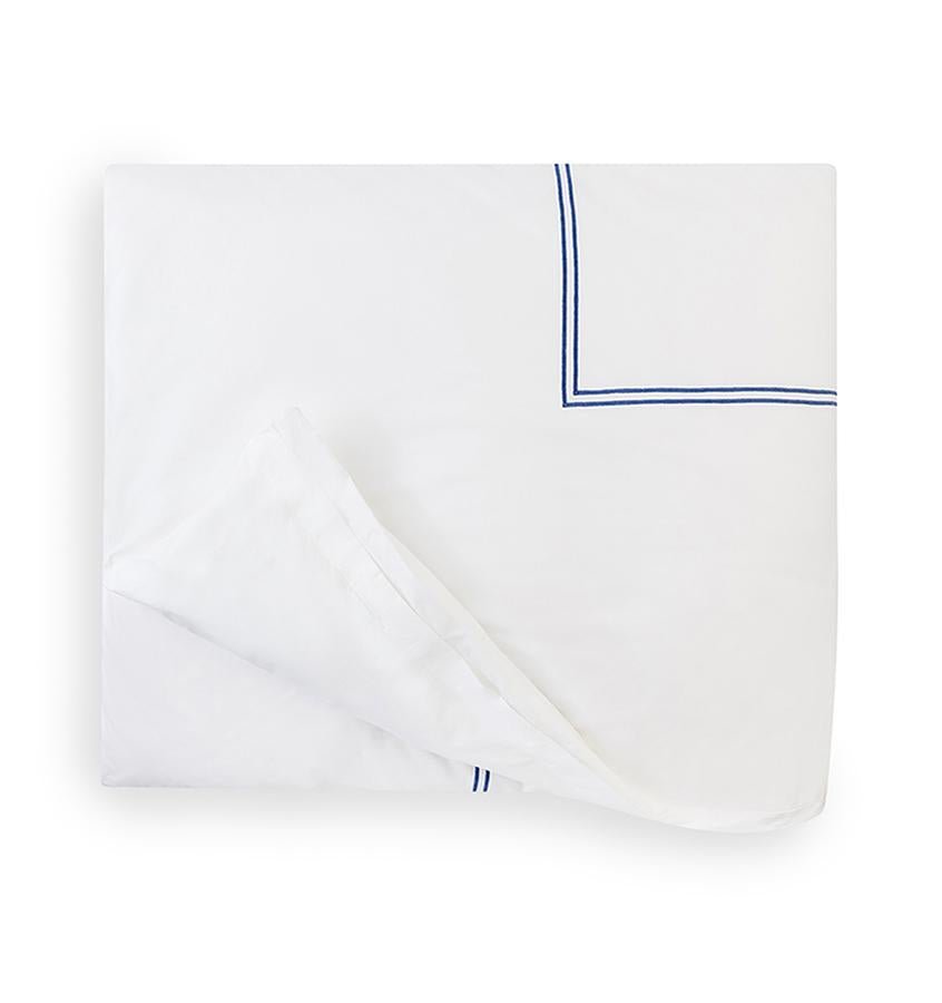 Fig Linens - Sferra Bedding - Grand Hotel White and Cornflower Blue Duvet