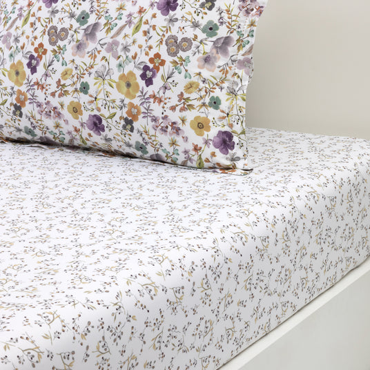 Fleurs Fitted Sheet by Yves Delorme