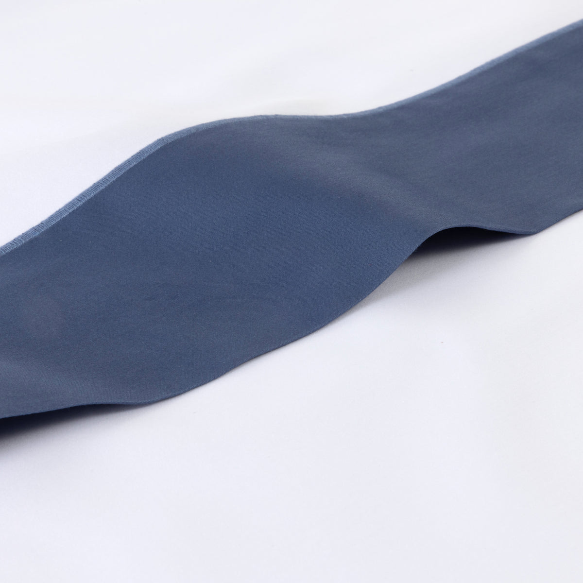 Apollon Outremer Flat Sheet by Yves Delorme