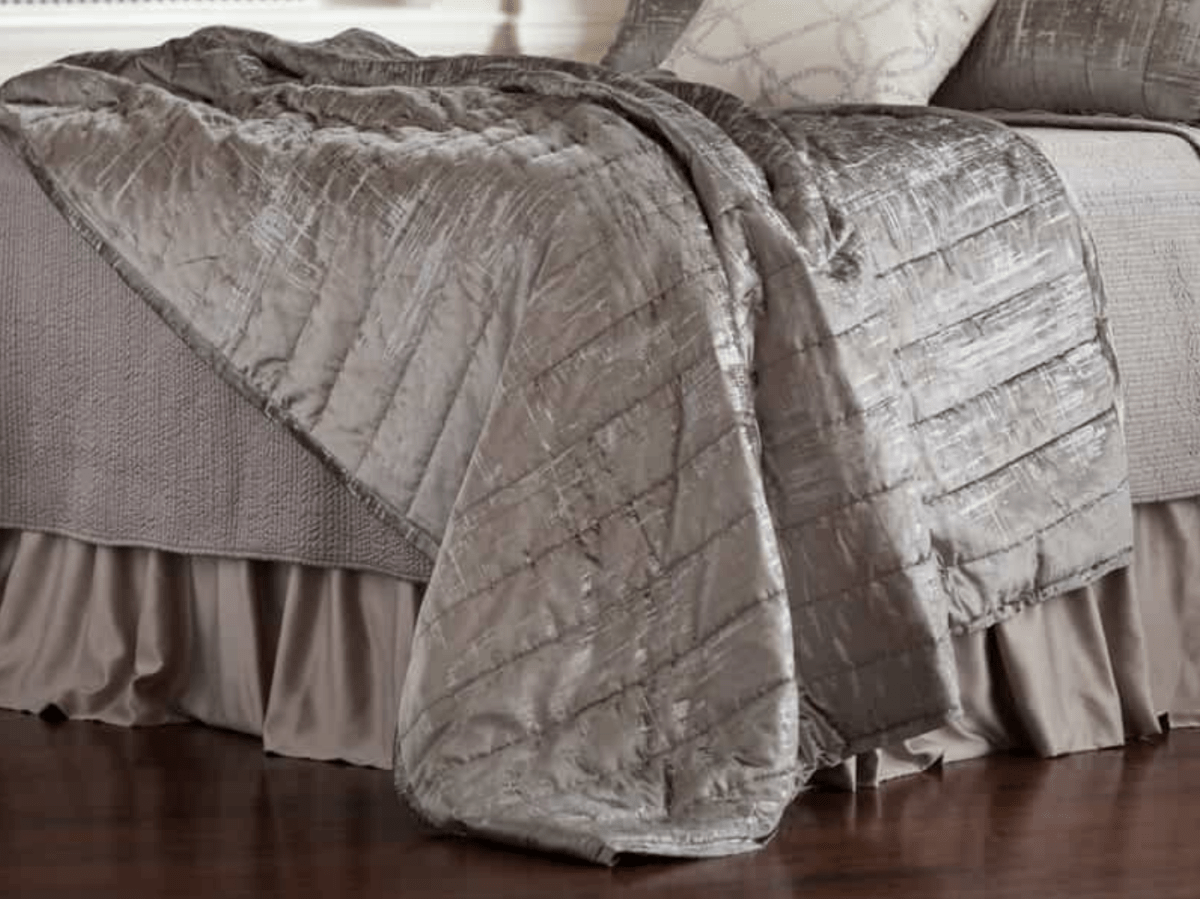 Lili Alessandra Moderne Silver Velvet Personal Comforter