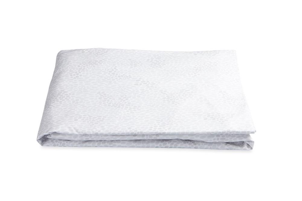 Matouk Nikita Silver Fitted Sheet | Fig Linens