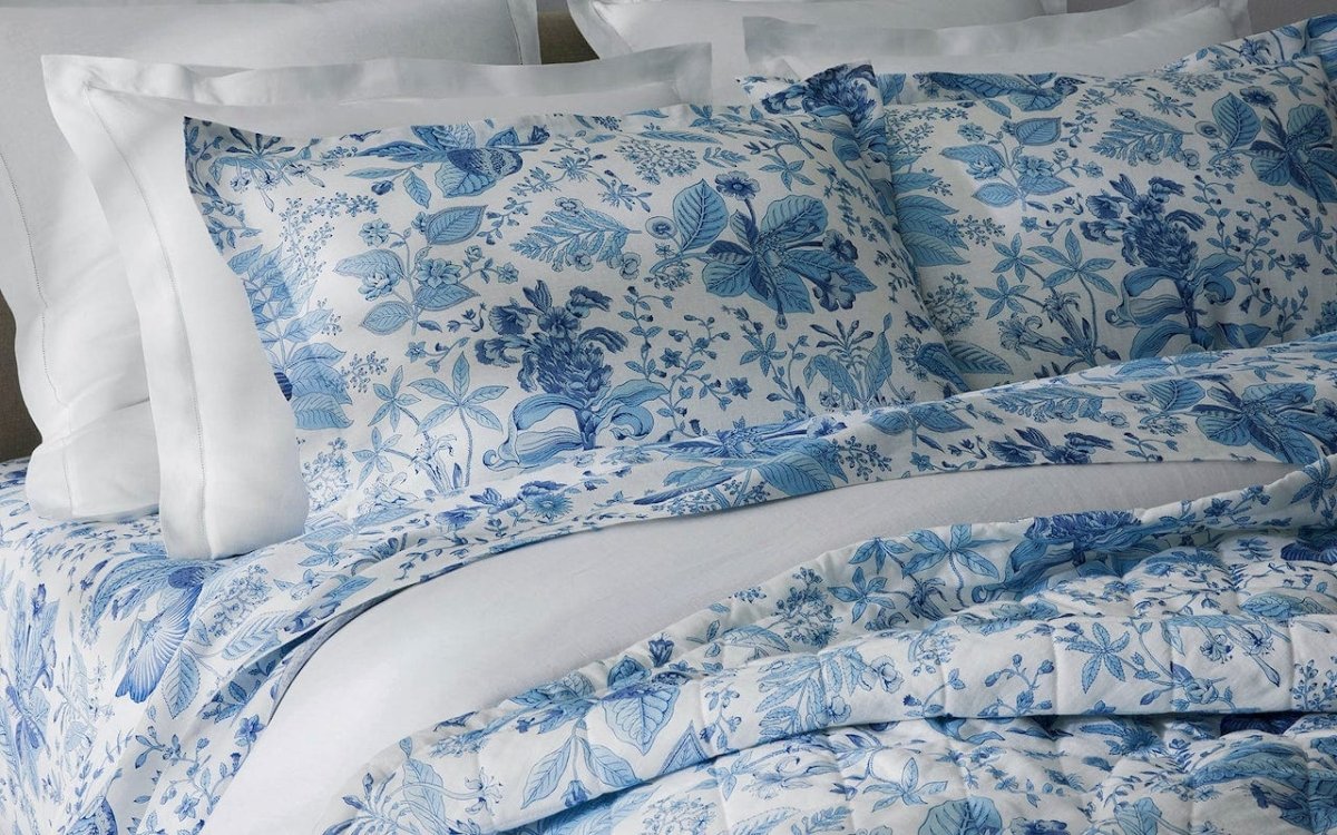 Pomegranate Linen Bedding in Porcelain Blue | Matouk Schumacher at Fig Linens and Home