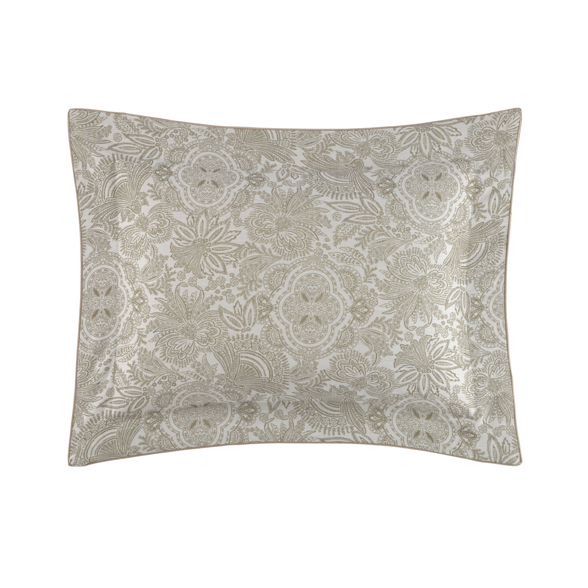 Patio Organic Bedding by Yves Delorme