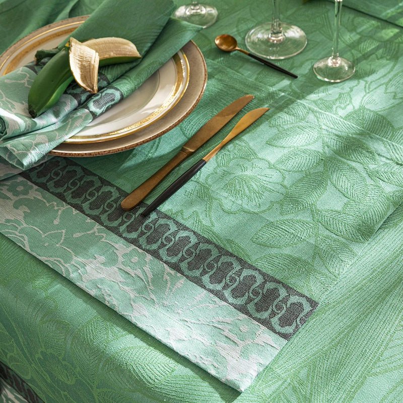 escapade tropicale green placemat by le jacquard français 3