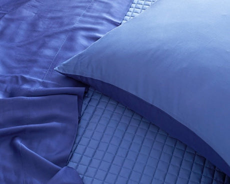 Close Ready-to-bed 2.0 Duvet Navy/Periwinkle by Ann Gish at Fig Linens and Home