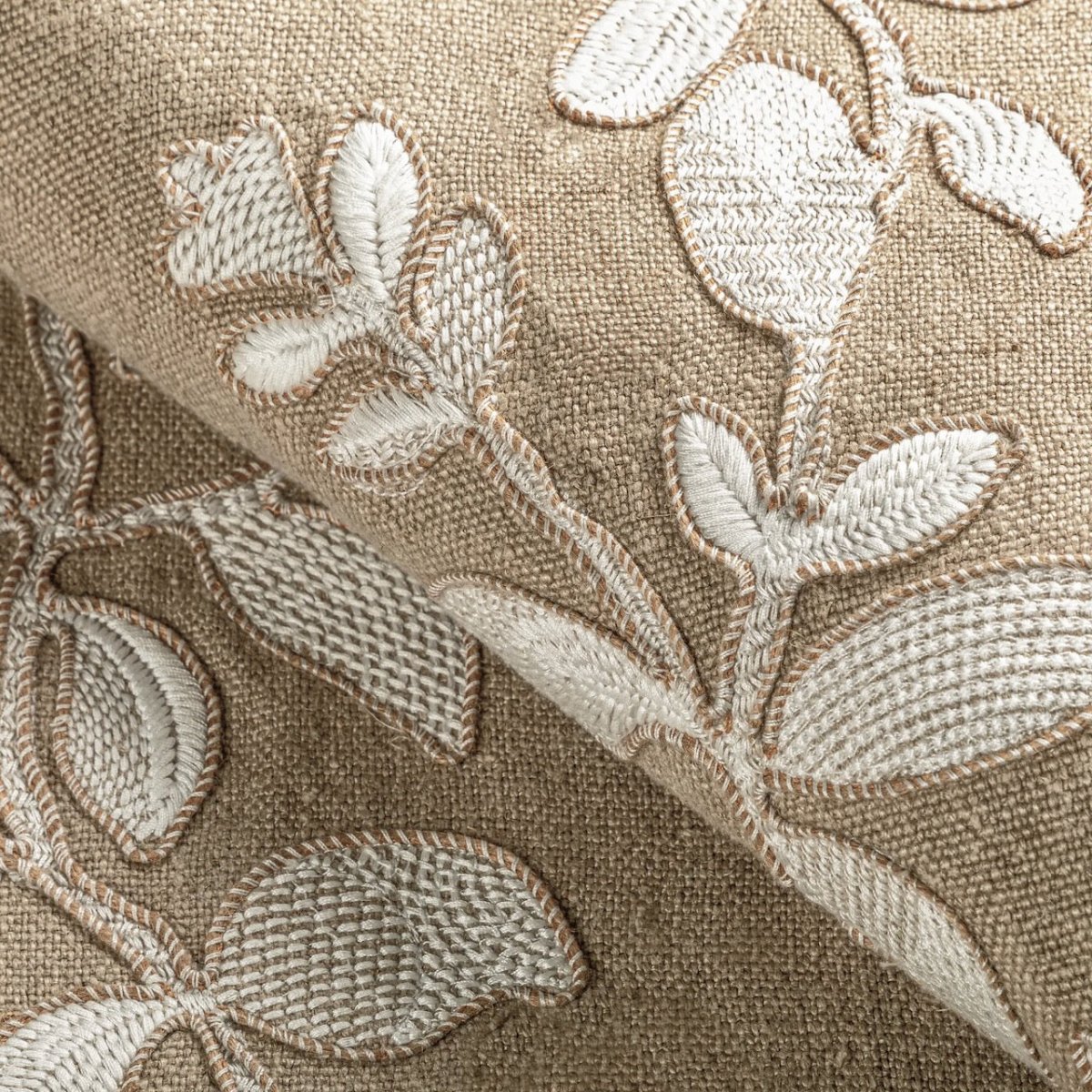 Ryan Studio Ginger Flower Linen Throw Pillow | Fabric Swatch 1 from Kravet Couture Barbara Barry