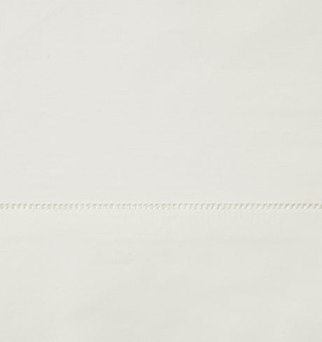 Sferra Spring26 Luxor Flat Sheet Oyster Swatch at Fig Linens And Home