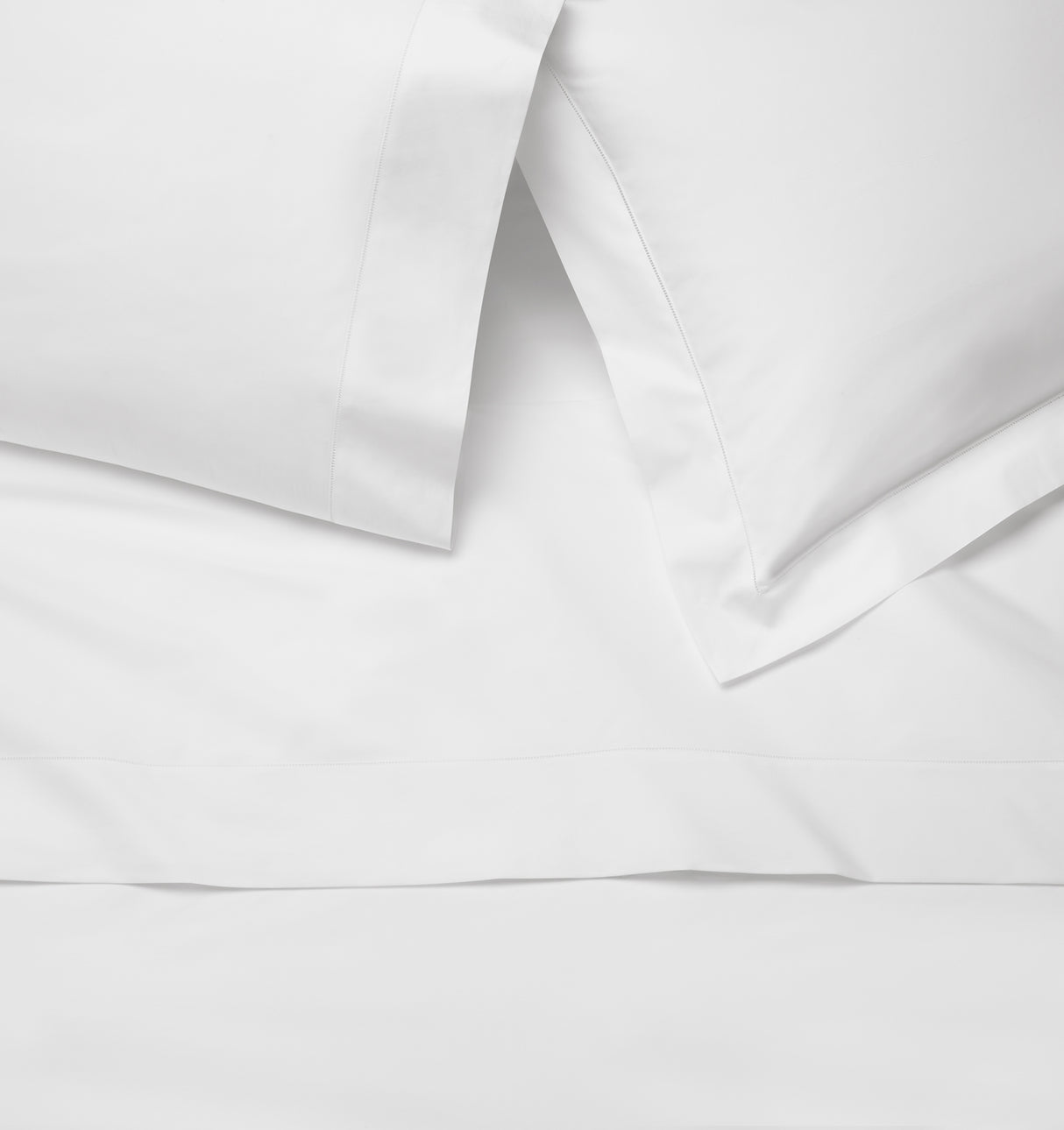 Sferra Spring26 Luxor Flat Sheet White Vignette at Fig Linens And Home