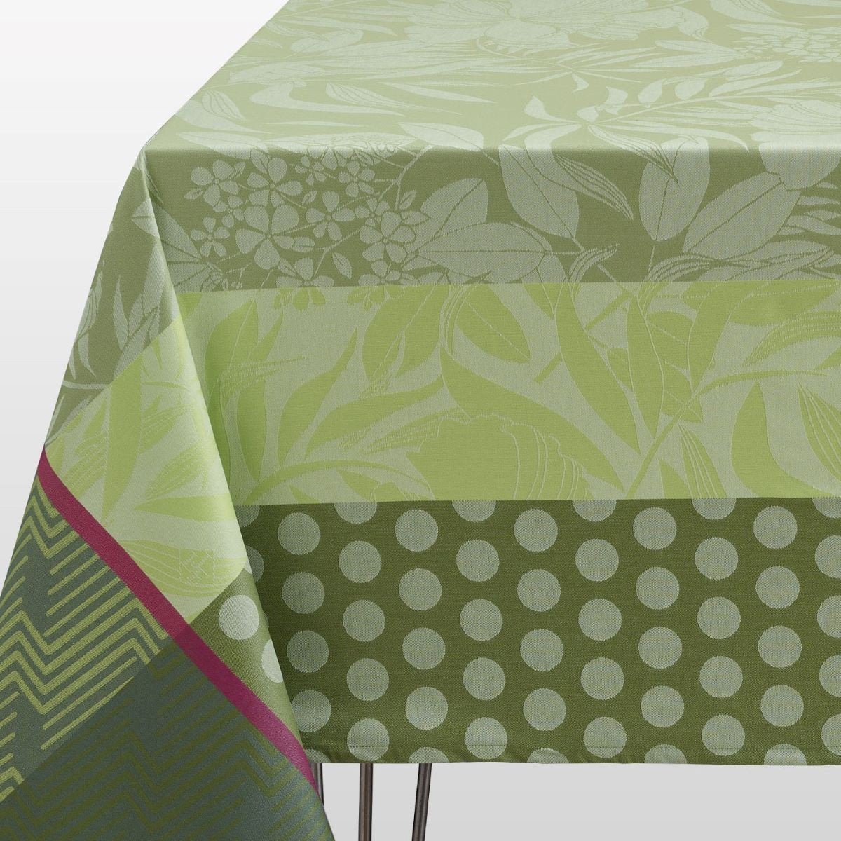 Nature Urbaine Green Tablecloth - Detail of Cloth | Le Jacquard Francais