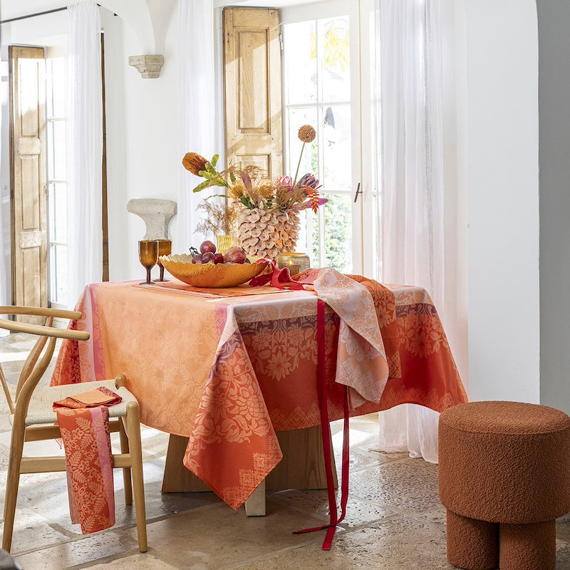 Le Jacquard Français Tablecloth Mumbai Marigold amb le Jacquard Francaisat Fig Linens and Home