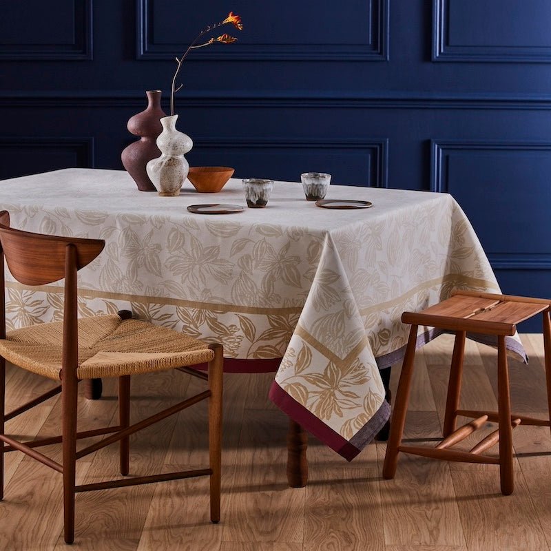 Yves Delorme Tablecloth &amp; Napkins - Parfum Dore Table Linens at Fig Linens and Home