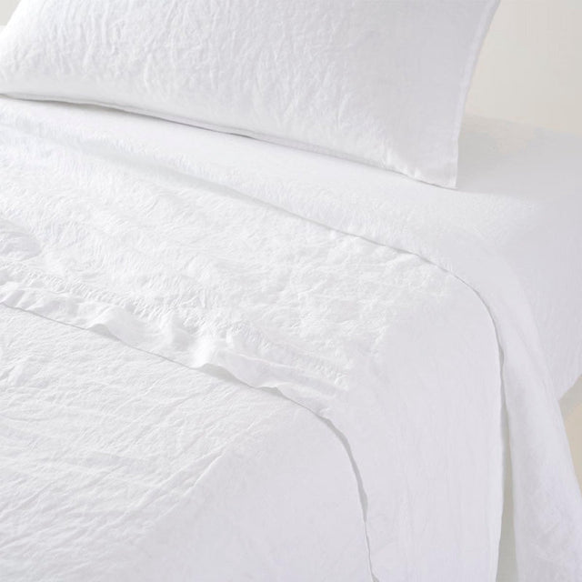 Originel Blanc Flat Sheet by Yves Delorme