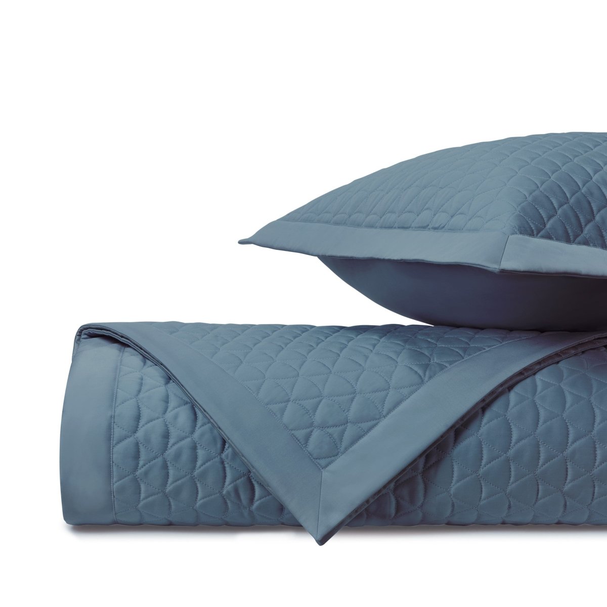 Home Treasures Anastasia Quilted Coverlet