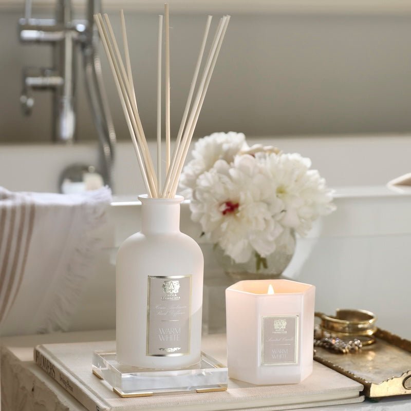 250ml Warm White Reed Diffuser by Antica Farmacista LIfestyle 1