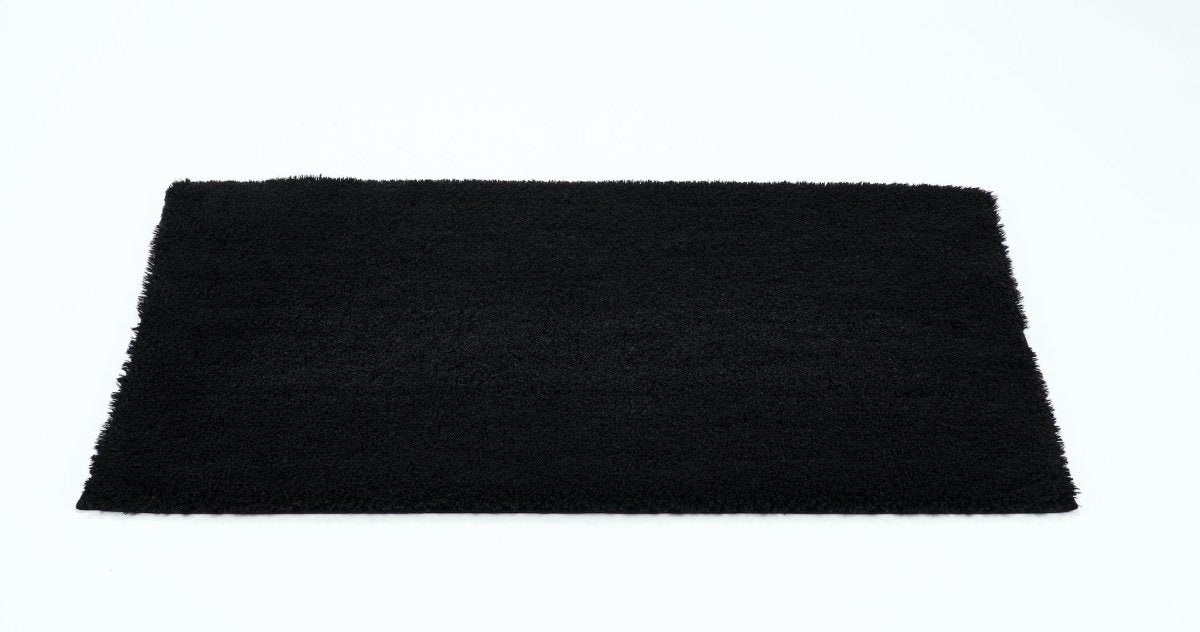 Fig Linens - Lin Black Rug by Abyss and Habidecor