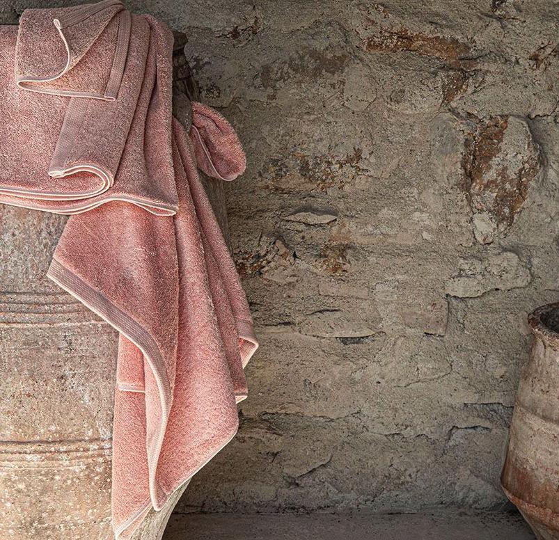 Fig Linens - Essentiel Nude Bath Towels by Alexandre Turpault - Lifestyle