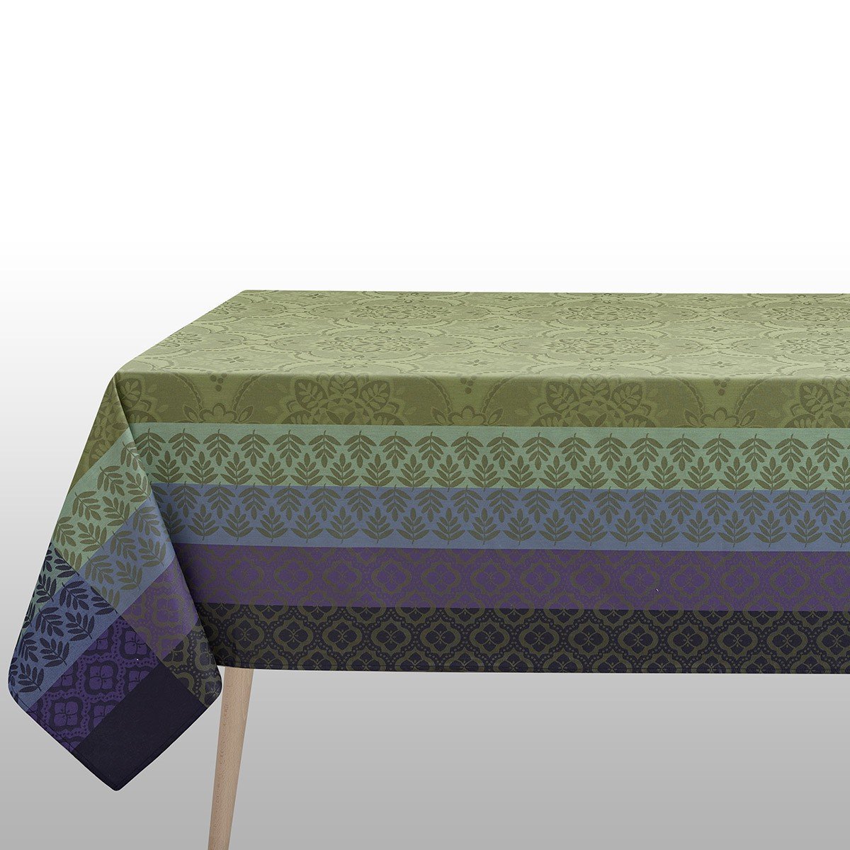 Le Jacquard Francais Tablecloths, Napkins and Kitchen Linens