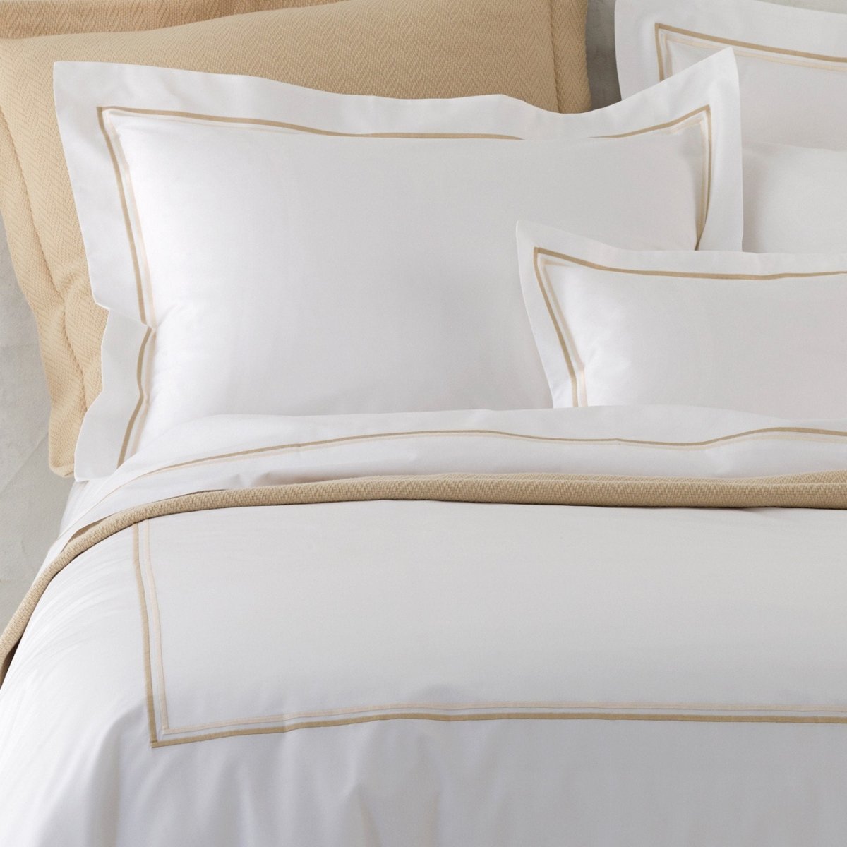 Matouk Bedding - Essex Sheets - Fig Linens