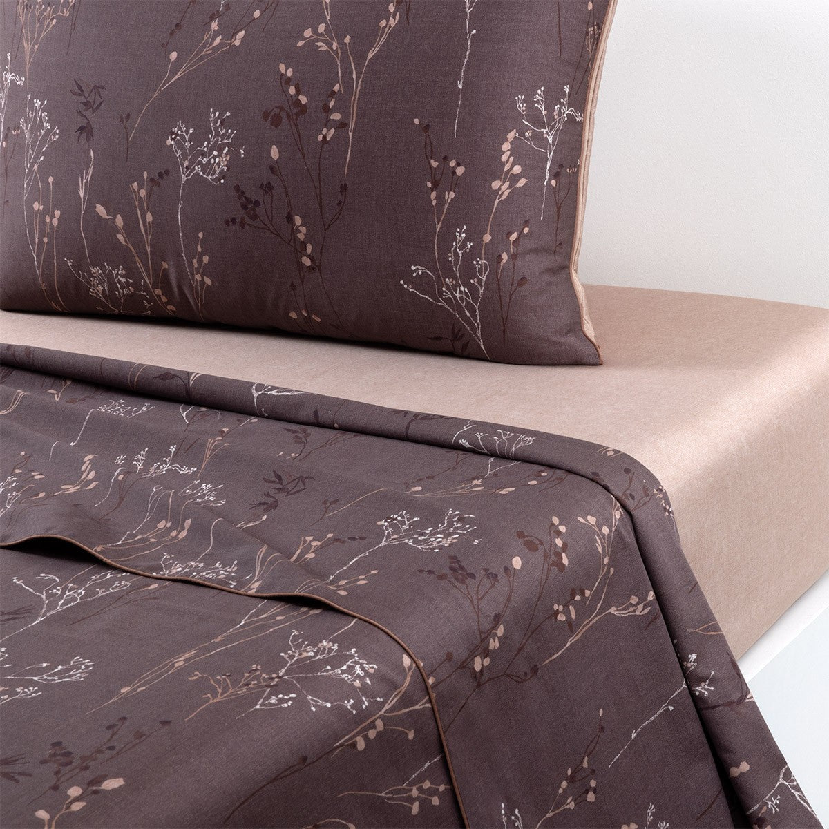 Wild Millet Flat Sheet by Hugo Boss Home