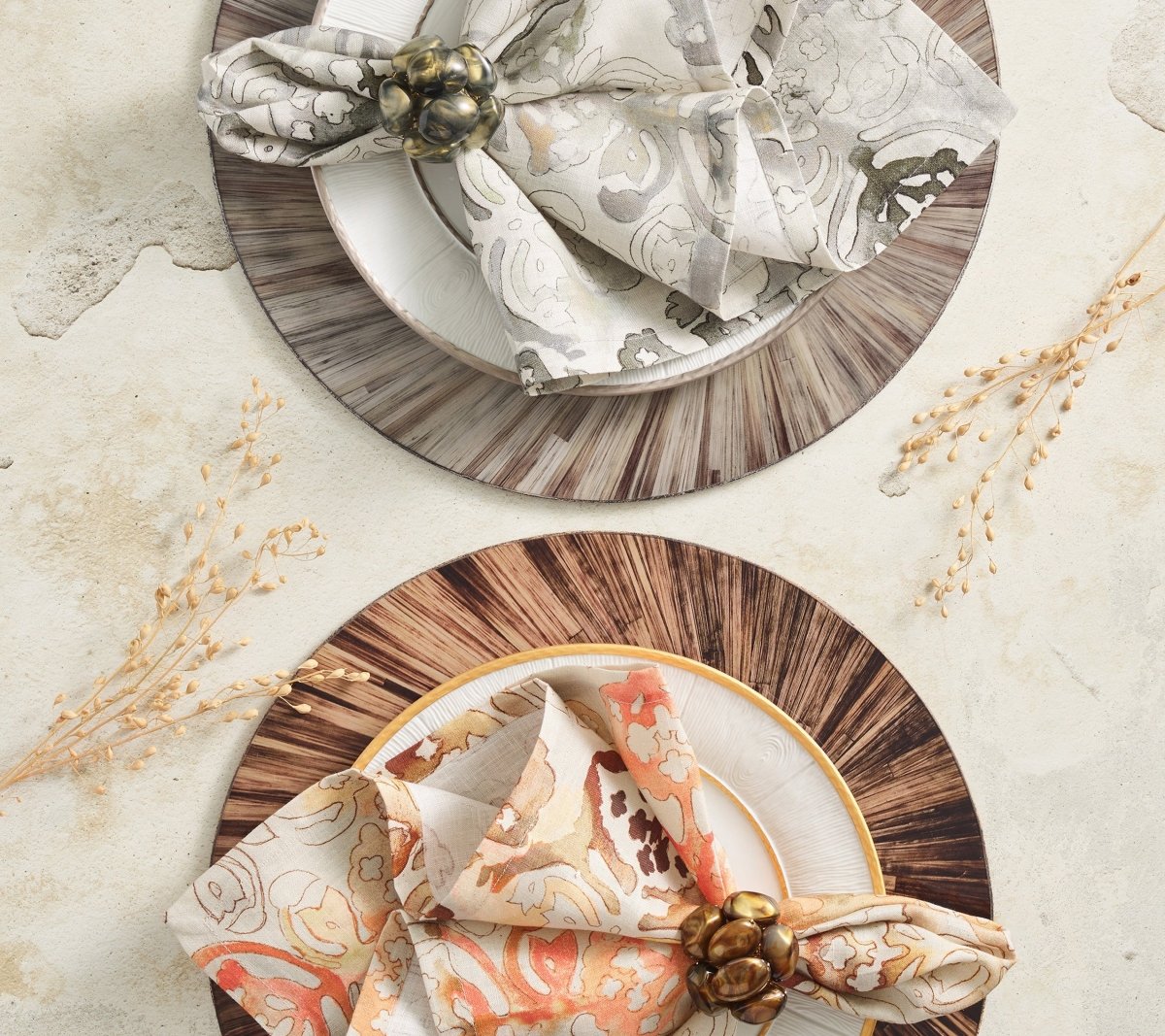 Aura Placemat in Gray, Set of 4 Kim Seybert at Fig Linens and Home - Round Placemats 7