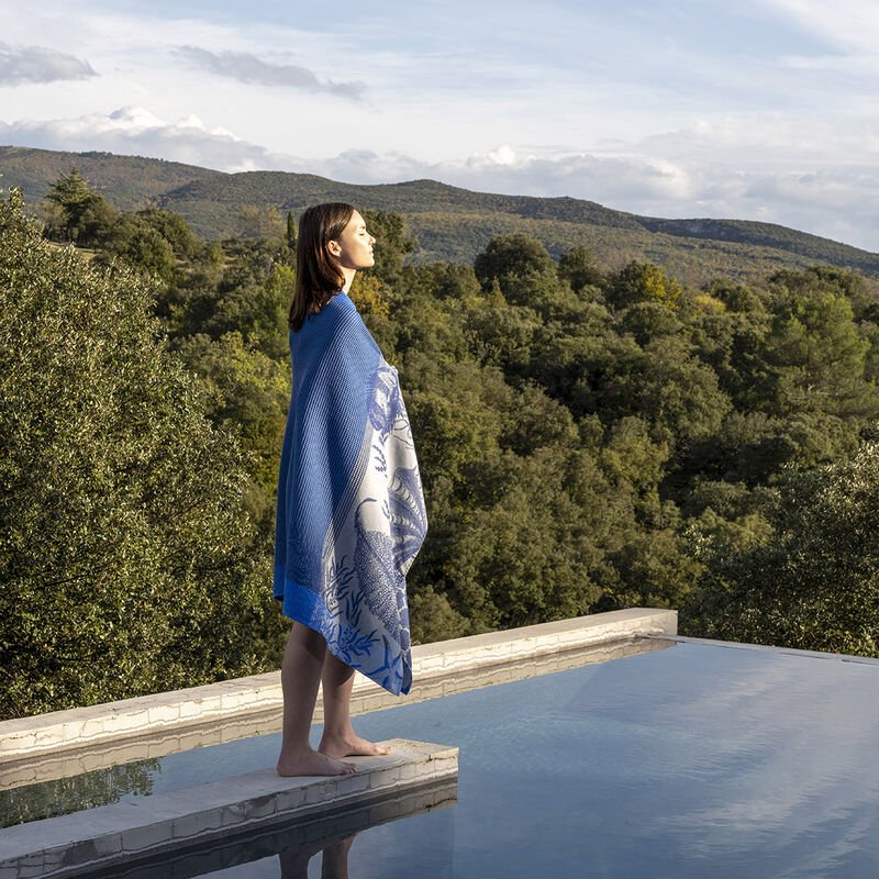 Le Jacquard Français Flat Weave Beach Towel Recifs Blue