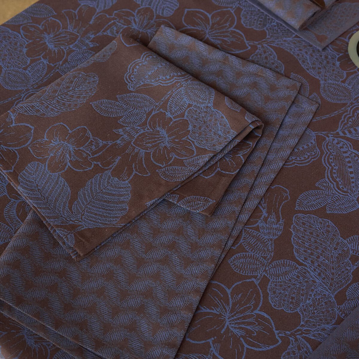 Sulawesi Feuillage Blue Napkin by Le Jacquard Français