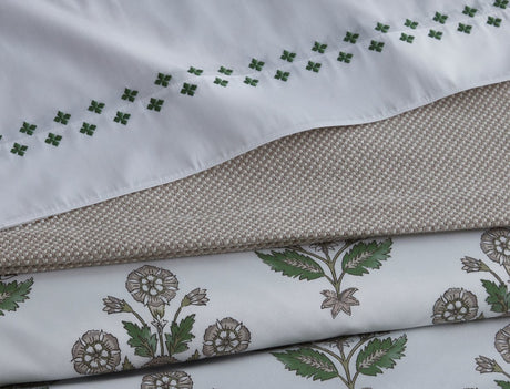 Matouk Casablanca Percale Bedding at Fig Linens and Home - Lifestyle View 9