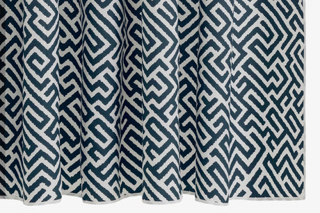 Matouk Schumacher Gabriel Shower Curtain 72 x 72 Indigo