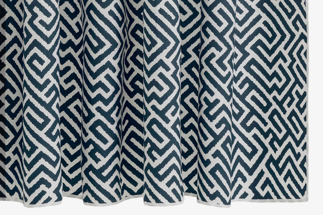Matouk Schumacher Gabriel Shower Curtain 72 x 72 Indigo