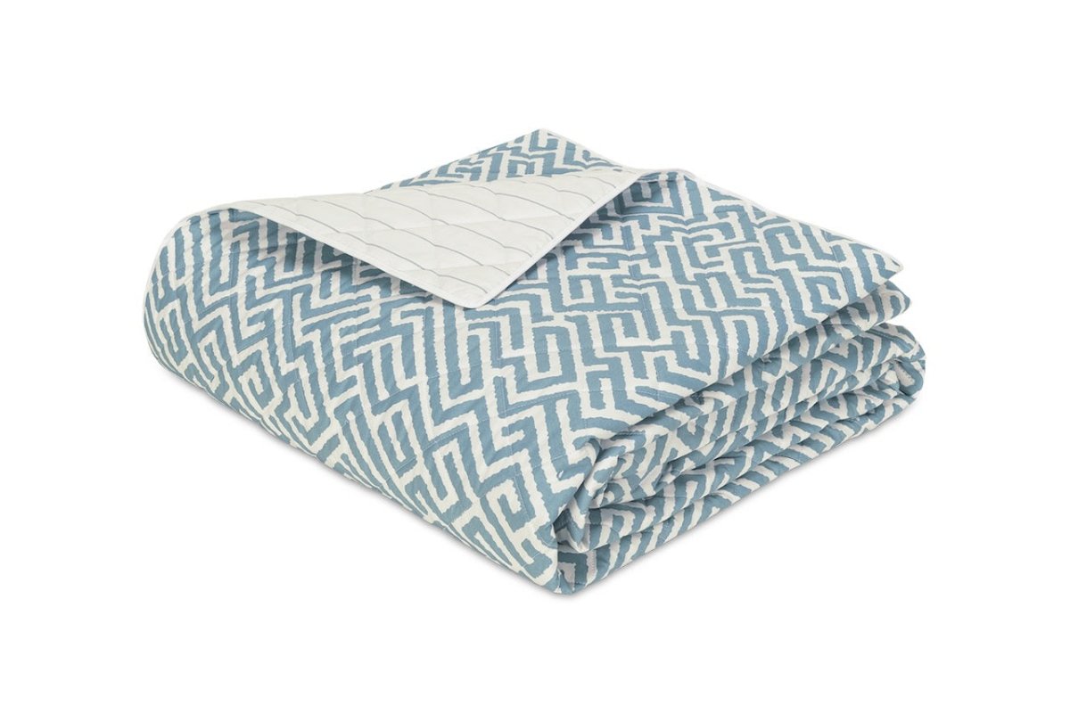 Matouk Schumacher Gabriel King Quilt 112 x 99, piped edge Stony Blue