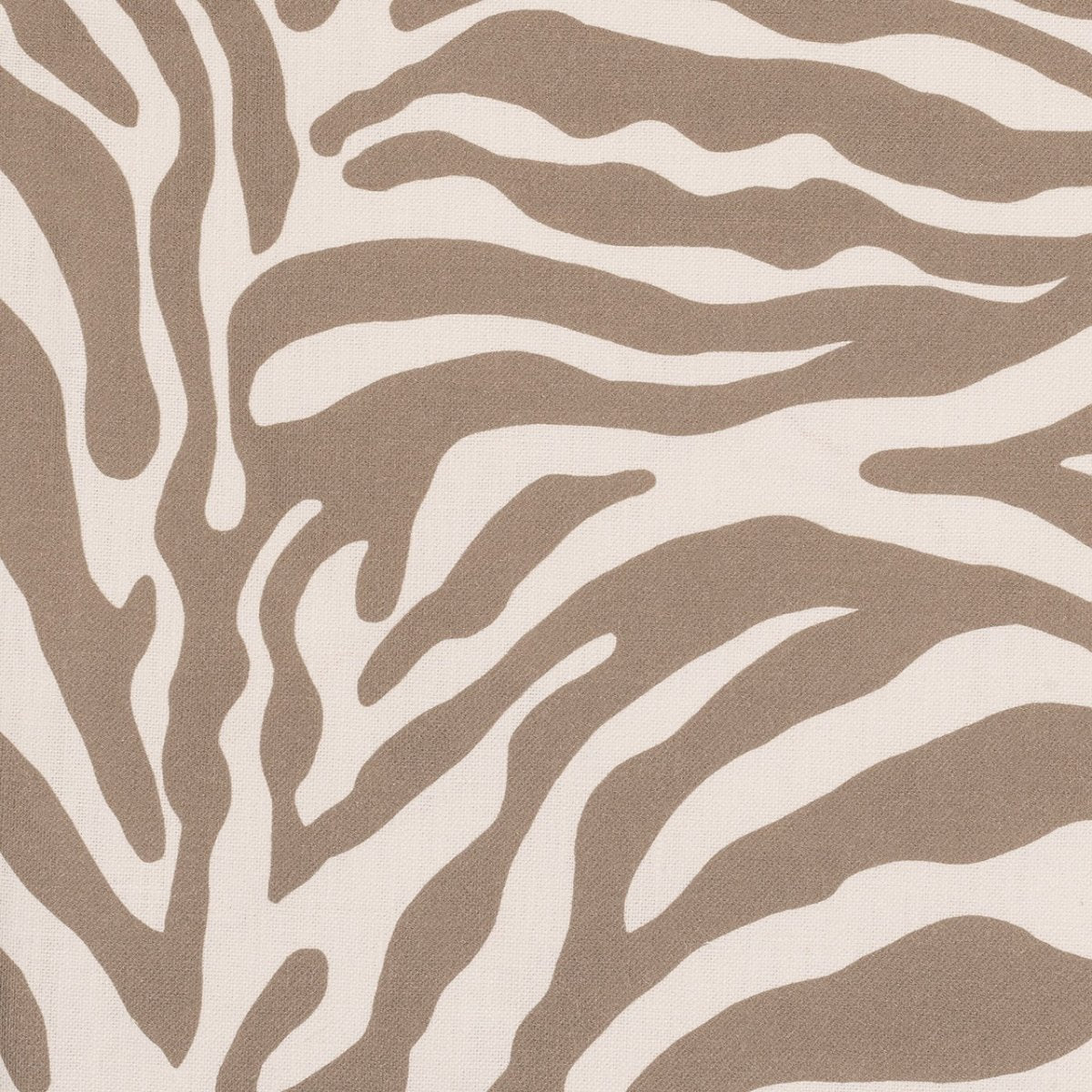 Regine Coconut Tablecloths | Matouk Schumacher Swatch of Fabric