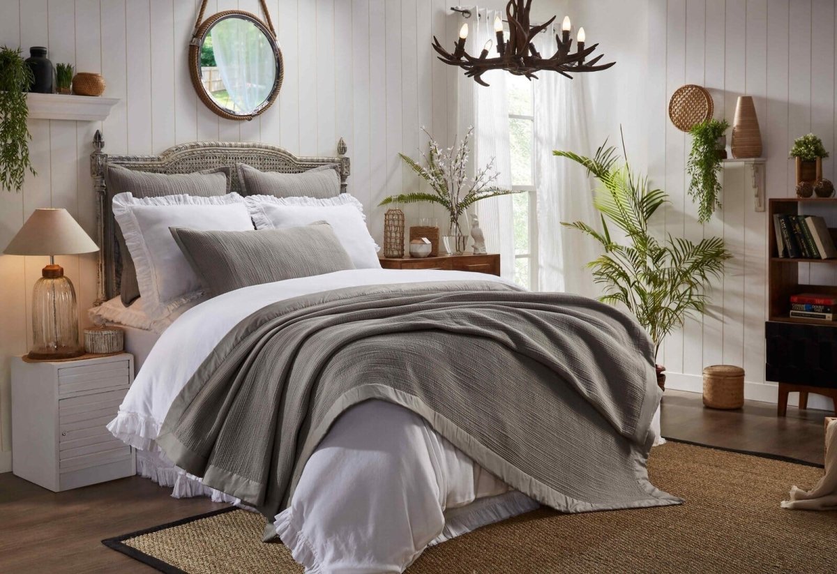 Orchids Lux Laela Channel Stitch Cotton Coverlet - King - Pewter - 2