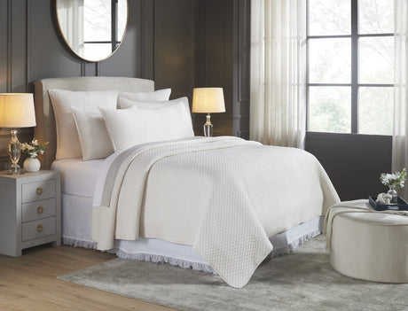 Merida Lyocell Diamond Quilted Coverlet by Orchids Lux Home - King Beige 2