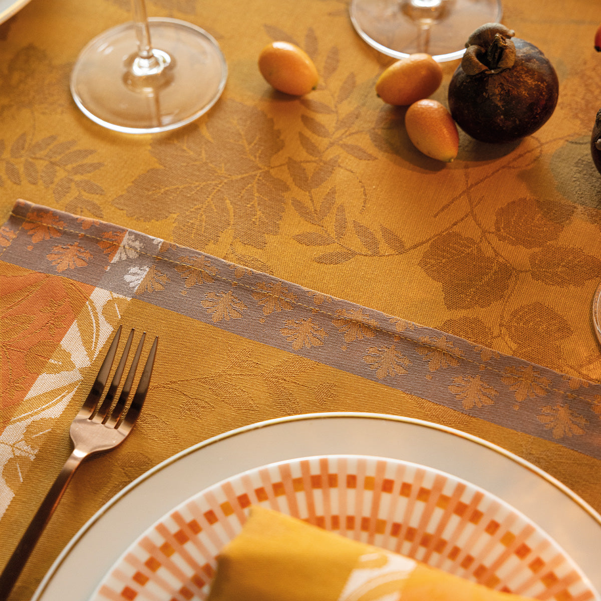 Manor Lane Enduit Orange Coated Placemat by Le Jacquard Français