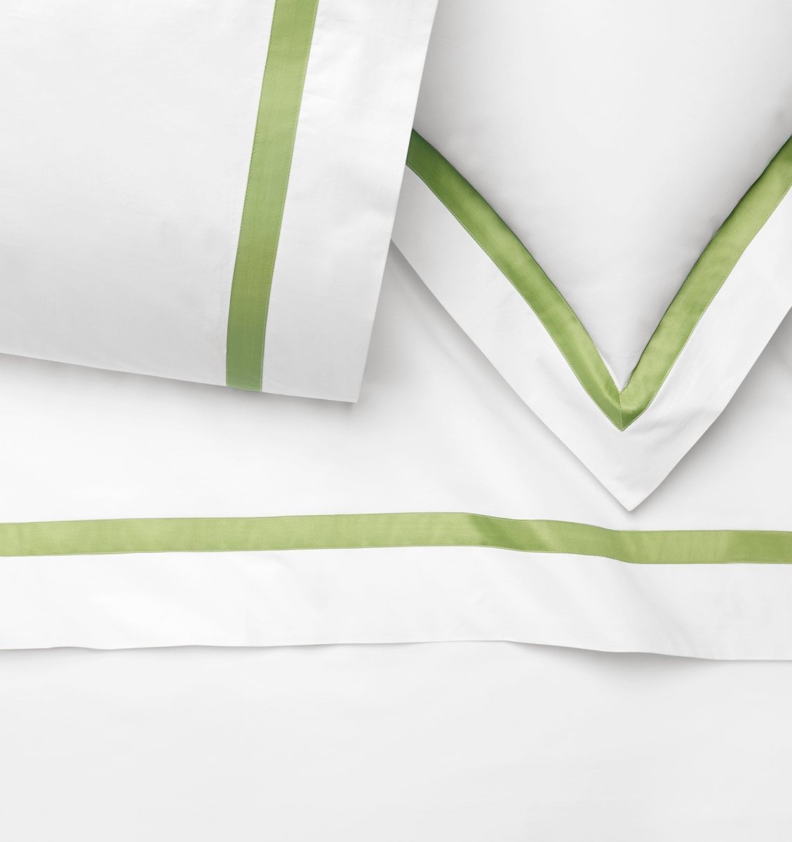 Estate Bedding in White and Apple Green by Sferra King Flat Sheet 114X114 White/Apple Green at FIG LINENS AND HOME 1