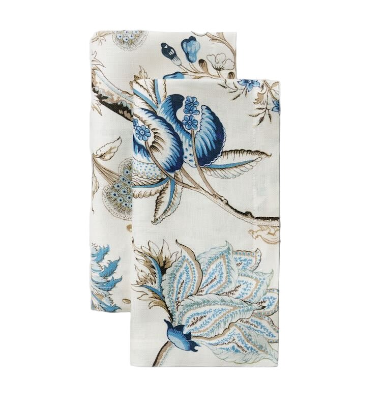 Pondicherry Napkins Set by Sferra x Scalamandre - Photo with 2 Cloth Napkins