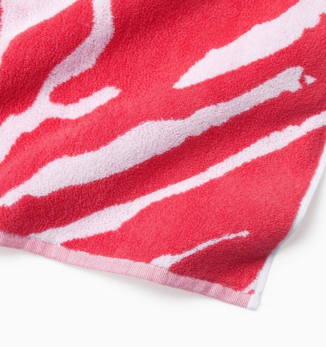 Sampieri Beach Towel by Sferra Linens Kiwi 40" x 70" Beach Towel at FIG LINENS AND HOME 9