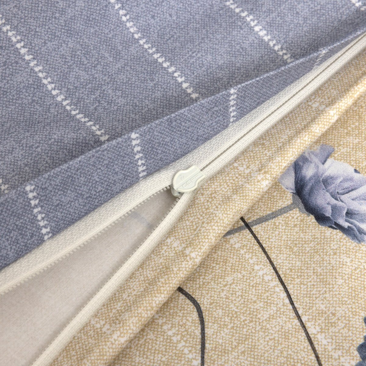 Azure Mist Bedding by Hugo Boss Home Duvet Cover King 111 x 92 MIST at FIG LINENS AND HOME 9