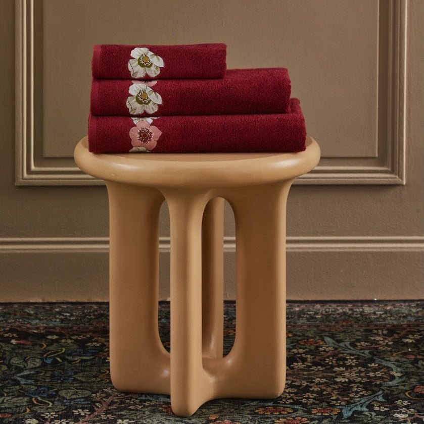 Corolles Towels by Yves Delorme Bath Sheet 36 x 63 Corolles at FIG LINENS AND HOME 2