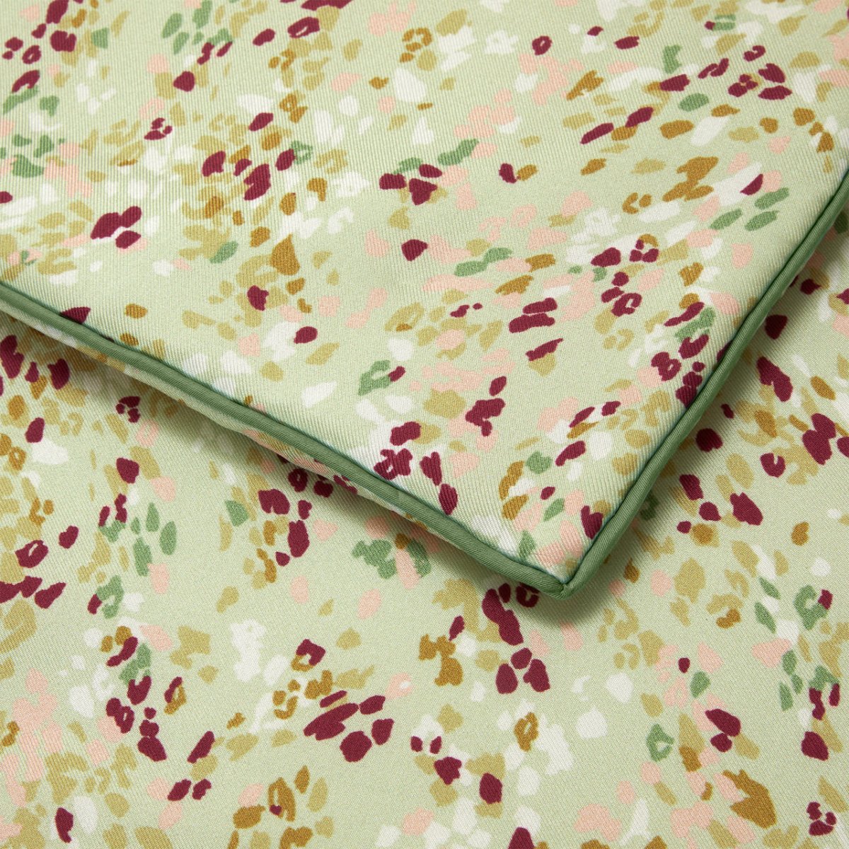 Gaura Silk Counterpane by Yves Delorme Counterpane 87 x 53 Multi at FIG LINENS AND HOME 4