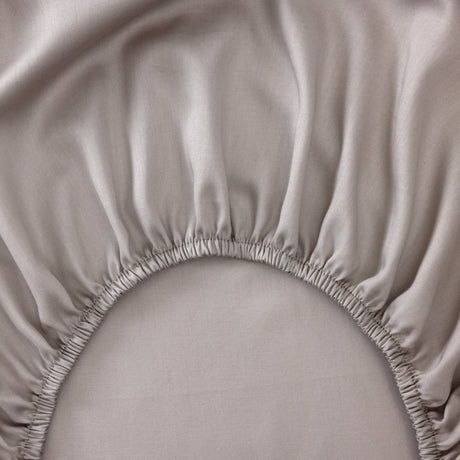Triomphe Loutre Fitted Sheet by Yves Delorme King Fitted Sheet Loutre at FIG LINENS AND HOME 2