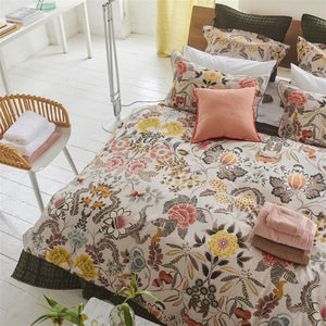 Designers Guild Bedding - Brocart Decoratif Sepia Duvet Covers and Shams shown with pink pillows