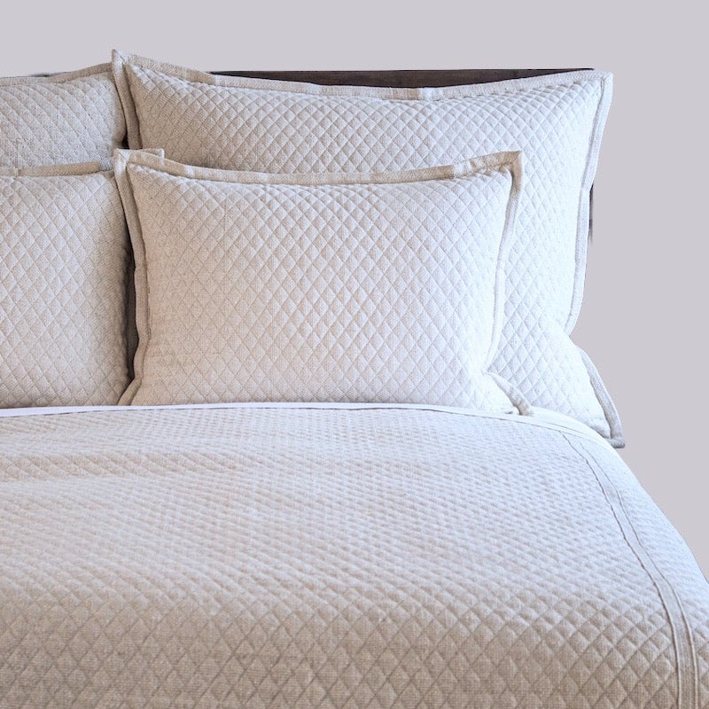 Ann Gish Basketweave Coverlet Ivory | Silk Quilt Collection