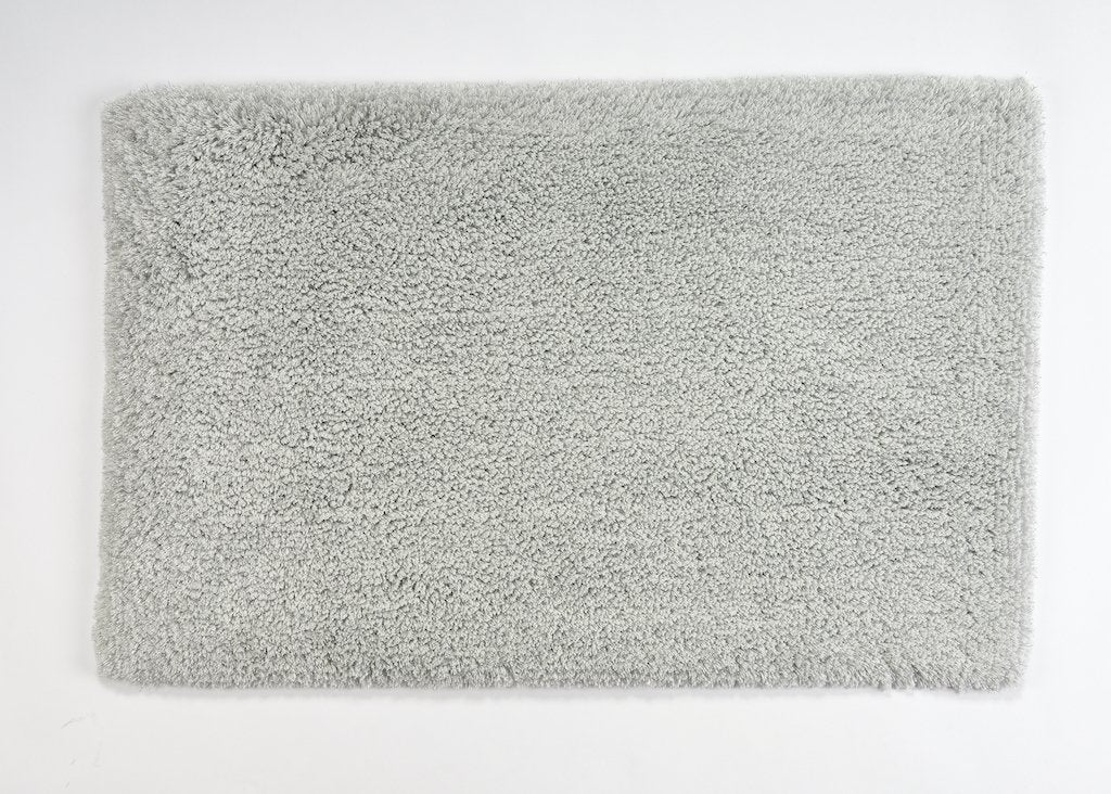 Fig Linens - Elysee Silver Bath Rug by Abyss and Habidecor