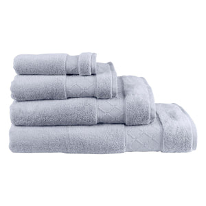 Le Jacquard Français | Caresse Cloud Gray Bath Collection | Fig Linens - Washcloth, Towels
