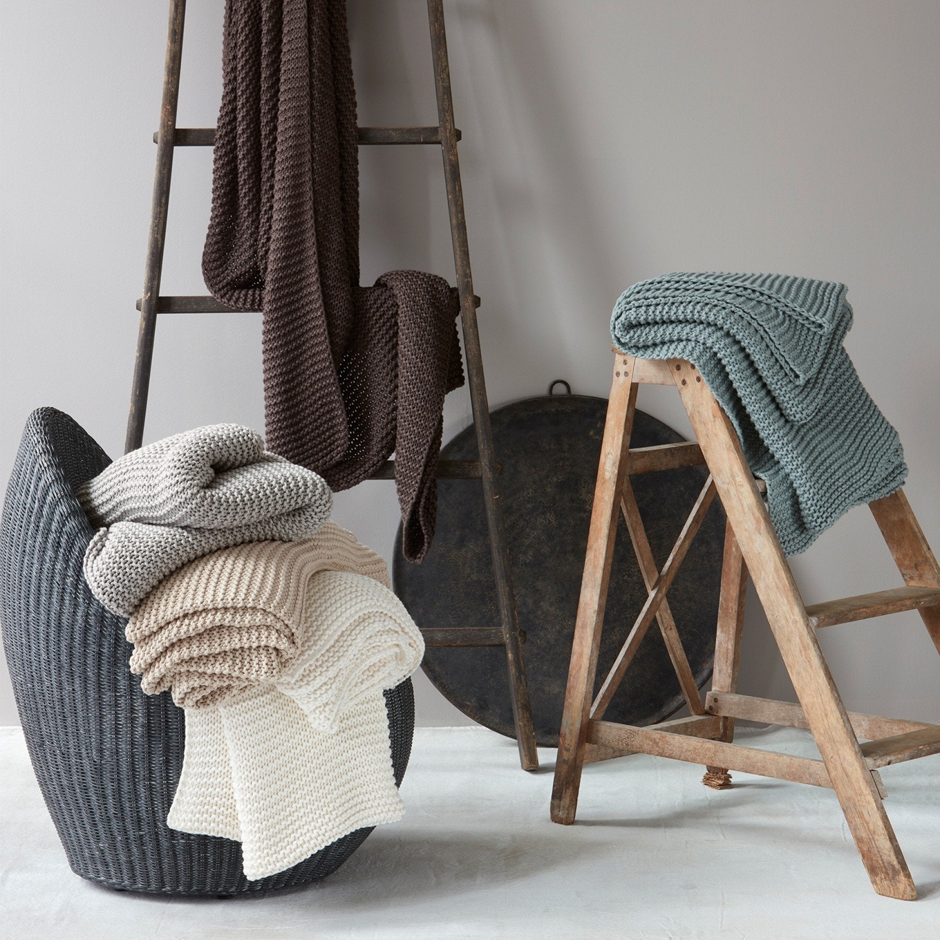 Orla Throw by Matouk - Chunky knit throw blankets - Fig Linens and Home