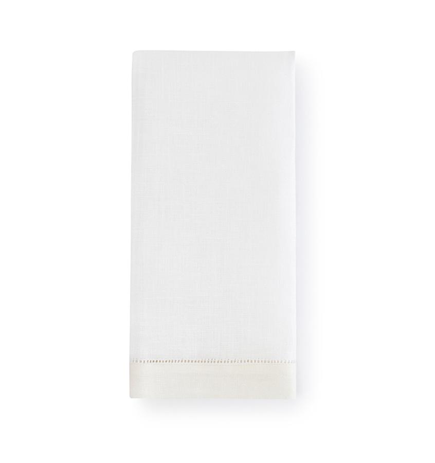 White / Ivory linen fingertip guest towel - Filo by Sferra - Fig Linens