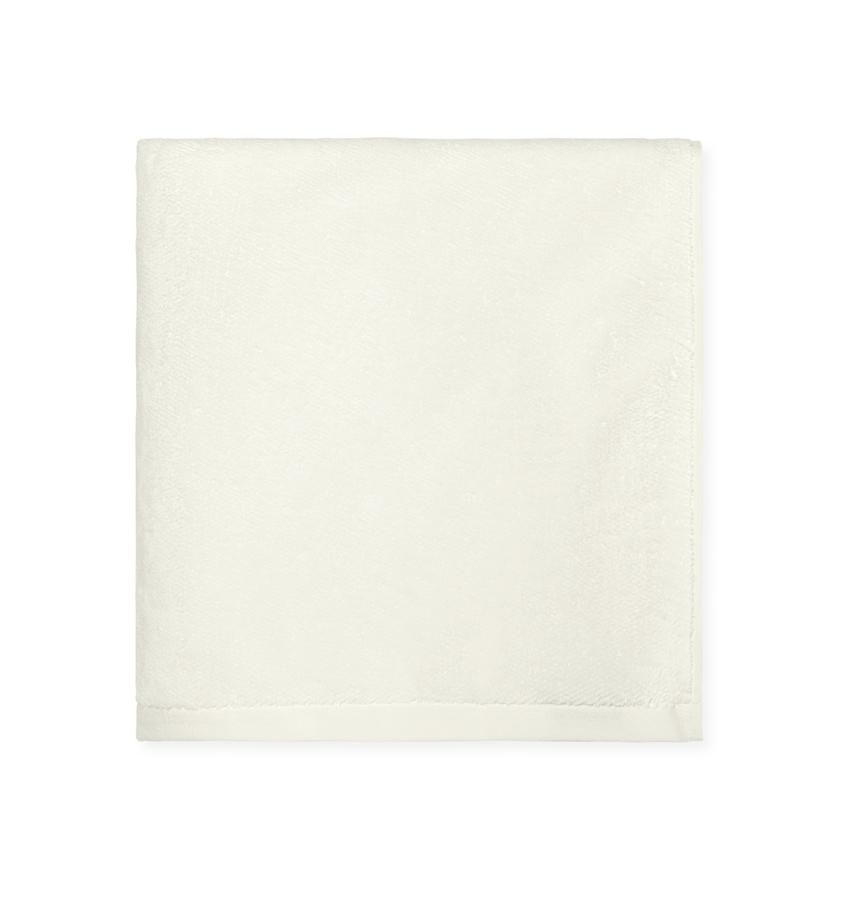 Ivory bath towels -  Cotton - Canedo Ivory by Sferra - Fig Linens