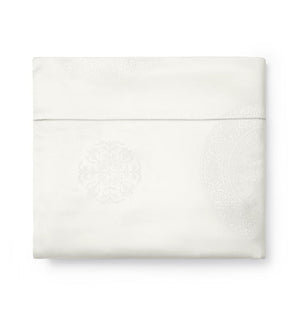 Giza 45 - Medallion Bedding Collection by Sferra | Fig Linens - Ivory duvet cover 