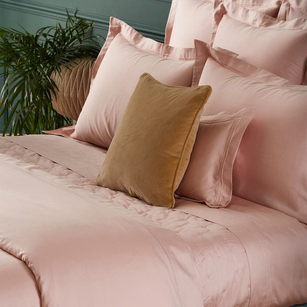Yves Delorme Triomphe Poudre Bedding | Organic Cotton Fine Linens